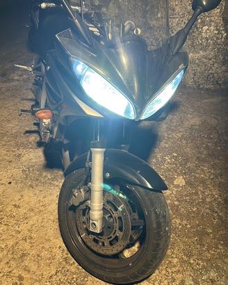 Yamaha fazer 600
