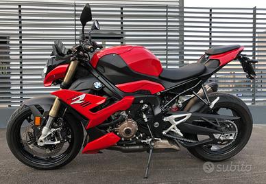 BMW S1000R