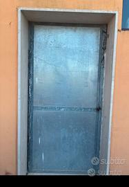 Porta in ferro zincato