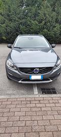 Volvo V60 Cross Country 2.0 150 cv