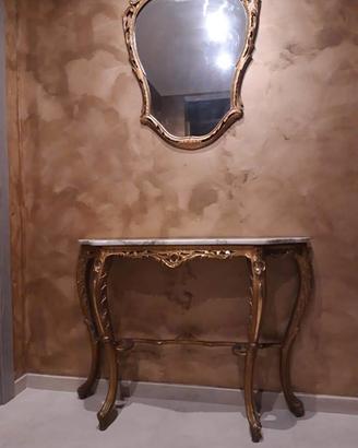 specchio e piano in marmo