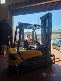 Carrello elevatore elettrico 3000kg marca Om
