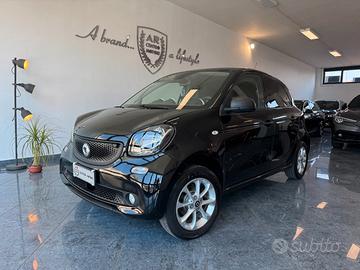 Smart forfour 1.0 Passion 71cv Total Black