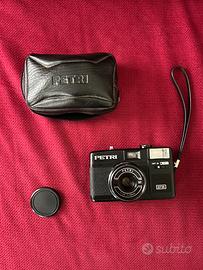 Fotocamera analogica vintage Petri