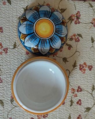 Portagioie di Caltagirone dipinto a mano