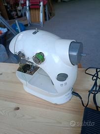 mini macchine per cucire