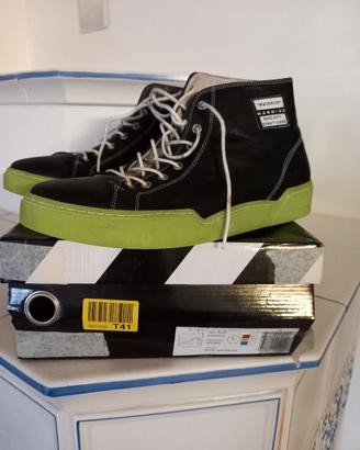 Scarpe ginnastica pelle nera n. 44 alte
