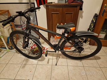 Bicicletta nuova usata pochissimo