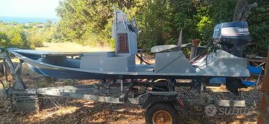 scafo + carrello+motore