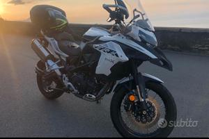 Benelli trk 502 x 