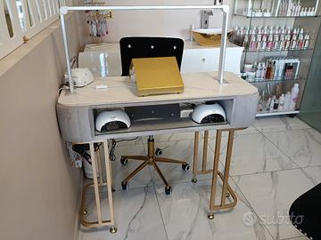 tavolo manicure