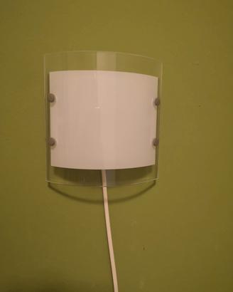 2 Applique da muro con interruttote