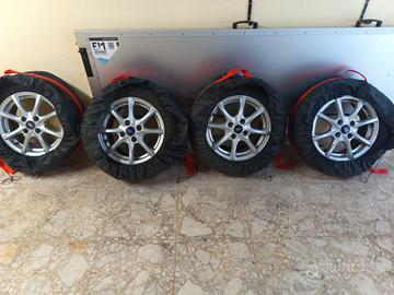 Cerchi In Lega Ford Fiesta 3398192098