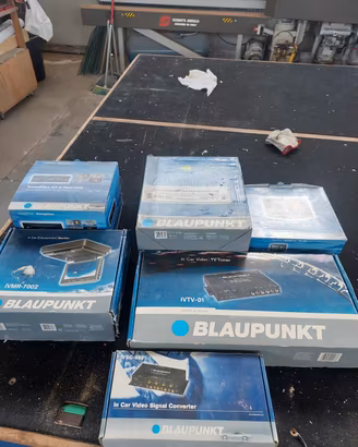 sistema blaupunkt navi, TV, lettore mp3