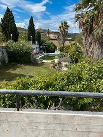 Prestigiosa Villa con Parco Privato