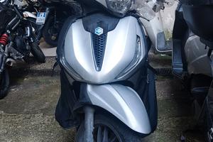 Piaggio Beverly 300