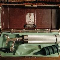Otoscopio Vintage con custodia, completo.