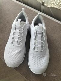 scarpe ginnastica sketches 