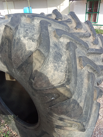 Gomme mietitrebbia Laverda