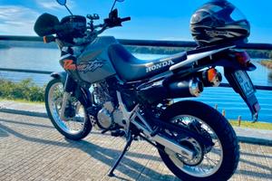 Honda Dominator
