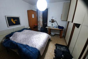 Stanza spaziosa e comoda