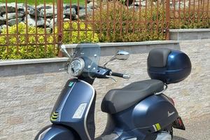 Vespa 300 GTS SuperTech - Motore NUOVO (0 km)
