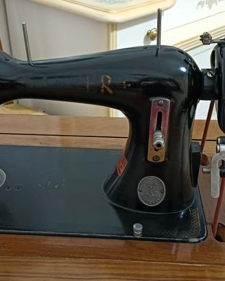 Macchina da cucire vintage Anker