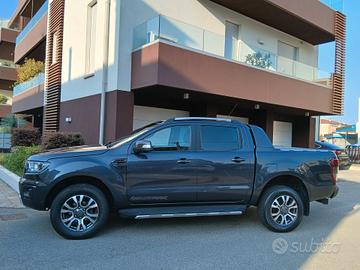 Ford Ranger 2.0 ECOBLUE aut. 213 CV DC Wildtrak 5 