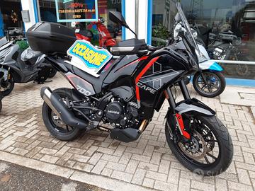 Moto Morini X-Cape 700 cerchi in legha con soli 19