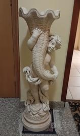 Statua angelo/putto in cemento con cornucopia