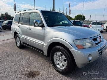 MITSUBISHI Pajero 3.2 16V DI-D 5p. GLS2 7 POSTI