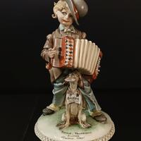 Statuetta Porcellana Capodimonte "Tiziano Galli"