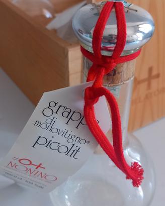 bottiglia grappa
