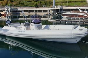 Salpa Soleil 23 con motore Mercury V6 200 cv