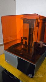 Formlabs Form 4 stampante 3D professionale resina