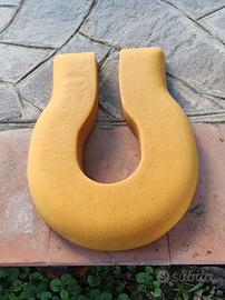 Ciambella cuscino antidecubito a ferro di cavallo 