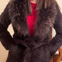 cappottino in pelliccia di Lapen con collo  di vol