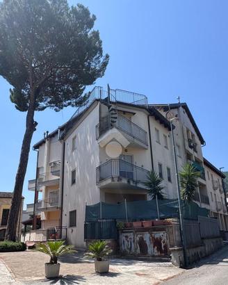 4 LOCALI A POZZILLI