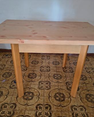 Tavolo 120x80 in legno 