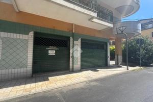 MAGAZZINO A CORIGLIANO-ROSSANO