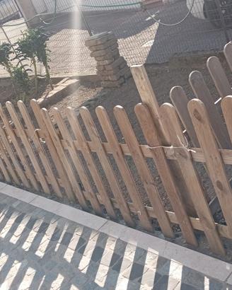 staccionata in legno 