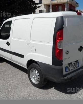 Parabrezza Mercedes W126 (1980 - 1991)