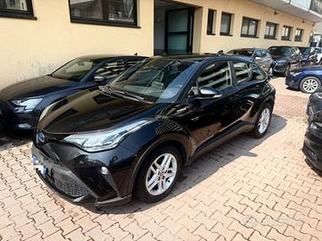 TOYOTA C-HR 1.8 Hybrid E-CVT Active