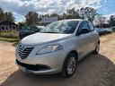 lancia-ypsilon-1-2-122-000-km-anno-2014-adatta-neo