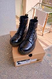 Dr. Martens Classic