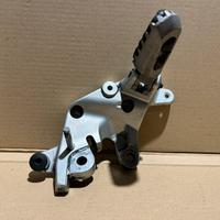 Pedana poggiapiede sinistra Ducati Multistrada V2