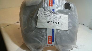 SPORTELLO PORTAOGGETTI SCARABEO 125 150 200 99-06 