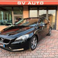 Volvo V40 D2 MOMENTUM