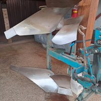 Aratro monovomere voltaorecchio