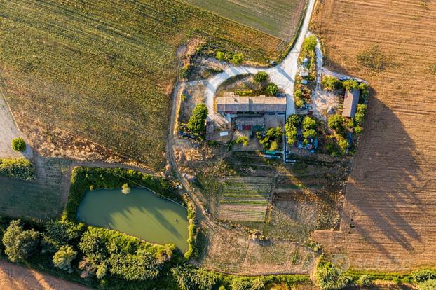 Casa colonica con gran potenziale